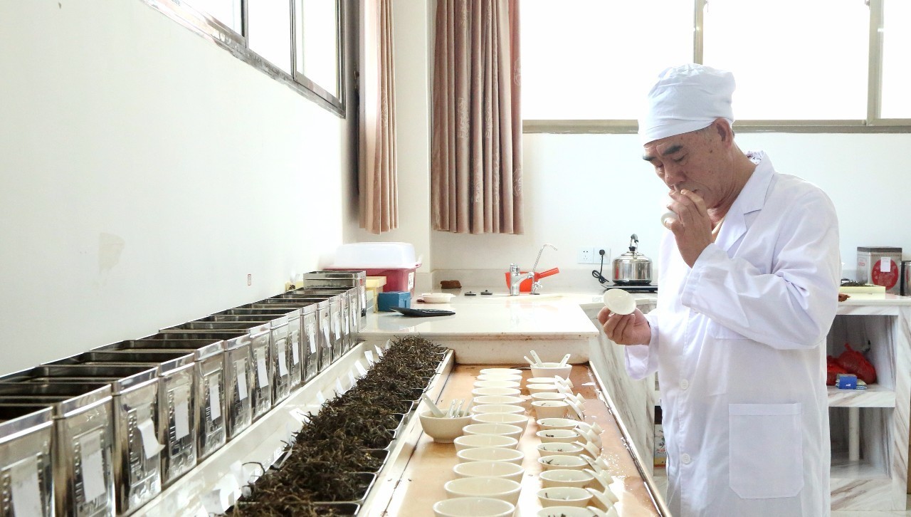 聽(tīng)陳升號(hào)掌門(mén)人，陳升河先生講述他與普洱茶的那些故事......  